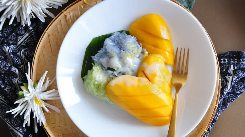 mango sticky rice 