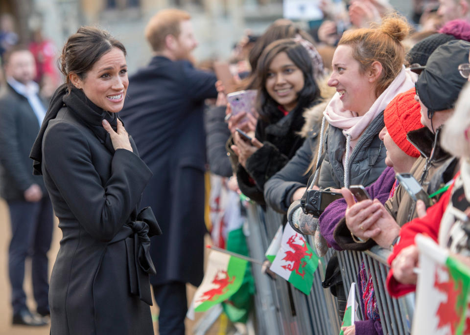 Markle clearly enjoyed chatting with everyone at the castle.&nbsp; (Photo: WPA Pool via Getty Images)