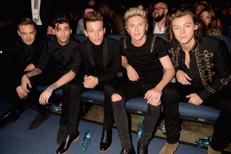 2014 american music awards backstage and audience