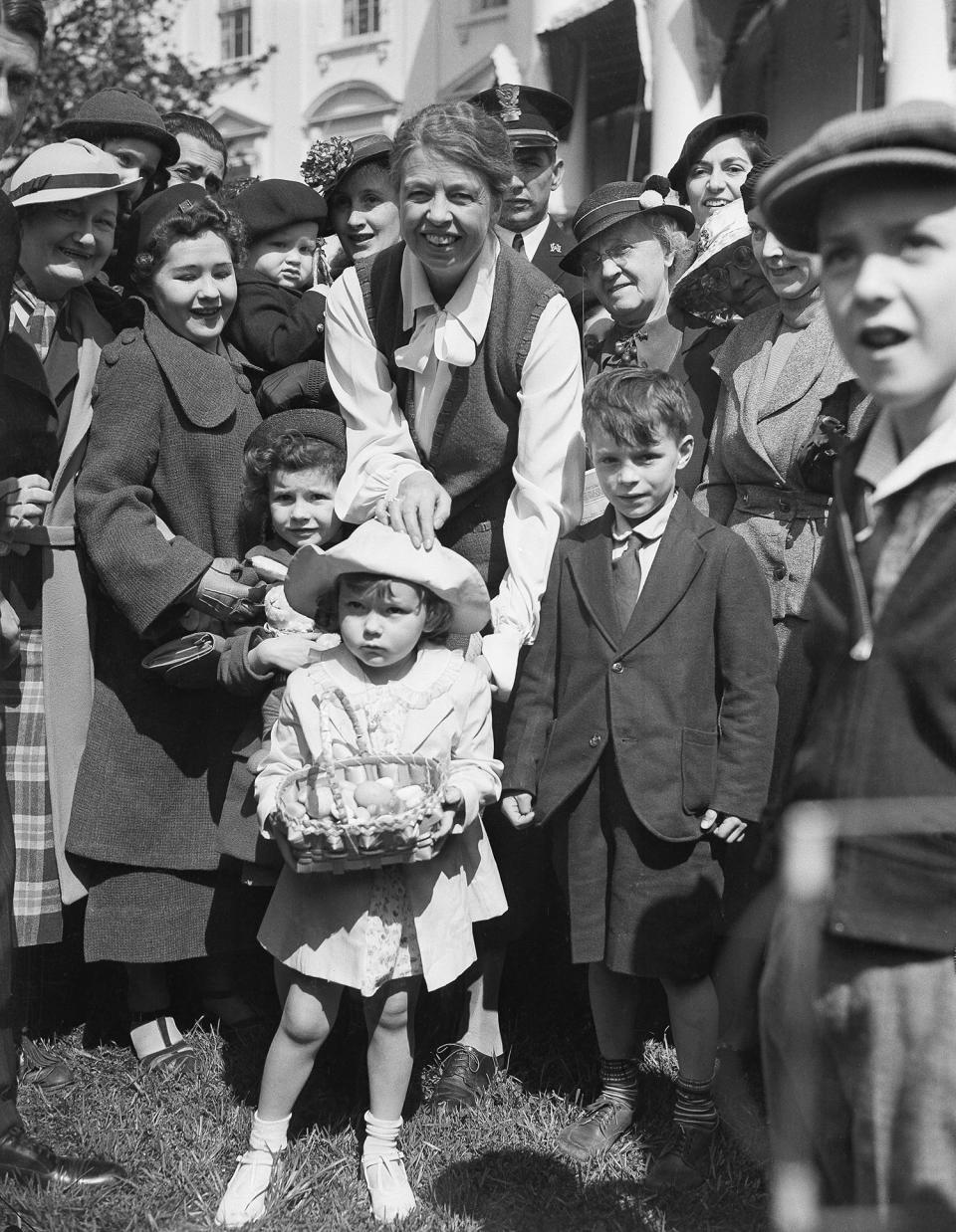 Eleanor Roosevelt with children at start of Easter Egg Roll