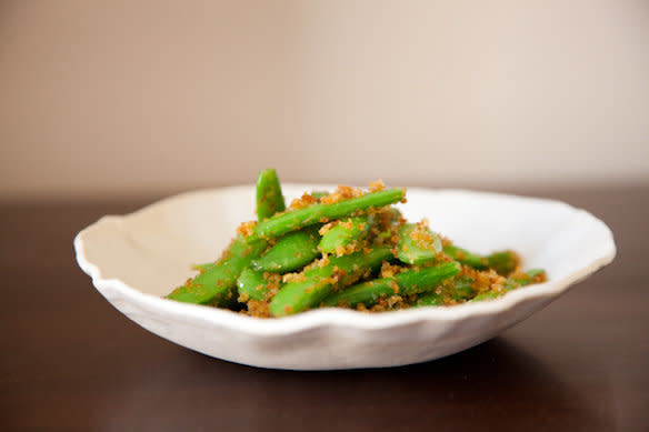 <strong>Get the<a href="http://food52.com/recipes/13527-sugar-snap-peas-with-lemon-chili-breadcrumbs" target="_blank"> Sugar Snap Peas with Lemon-Chili Breadcrumbs recipe</a> by merrill via Food52</strong>