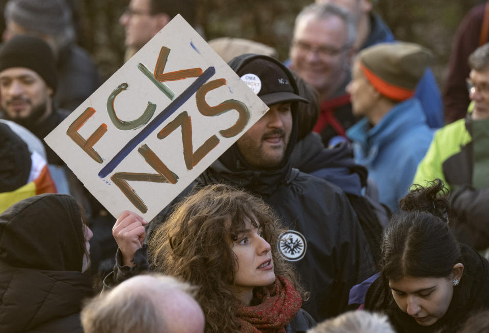 Manifestaciones contra la extrema derecha en Alemania, que se acerca al poder como Hitler hace más de ocho décadas. (Photo by Boris Roessler/picture alliance via Getty Images)