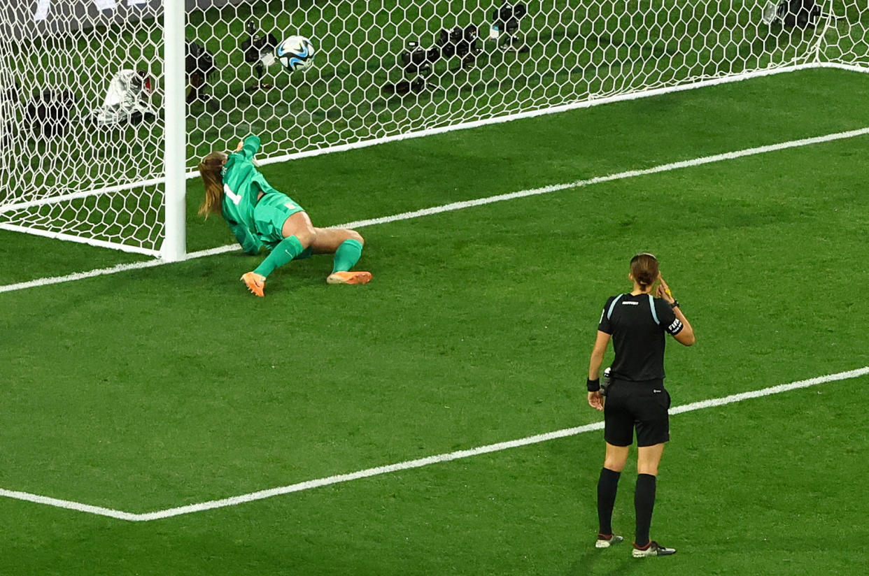 EEUU vs Suecia fue un partido que se decidió por cuestión de milímetros. (REUTERS/Hannah Mckay)