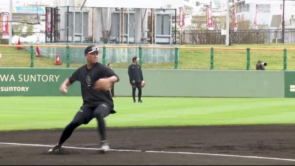 坂本勇人今年改守三壘。取自讀賣巨人X