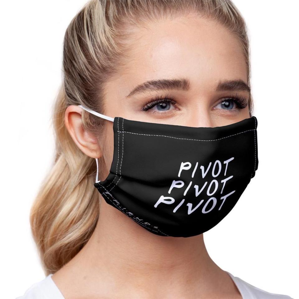 37) 'Friends' Pivot! Face Mask