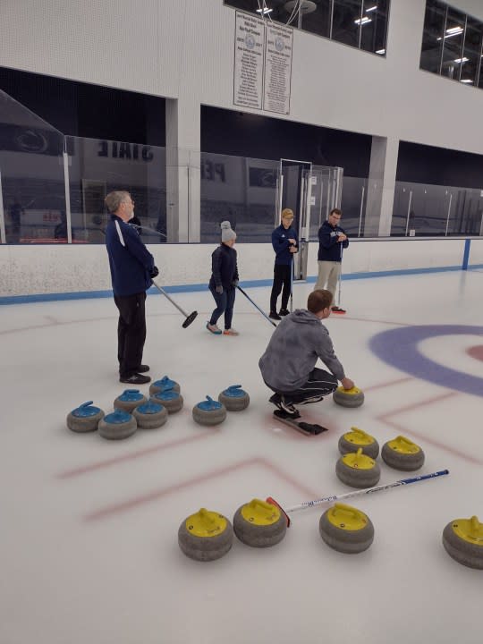 Learn To Curl May 2023