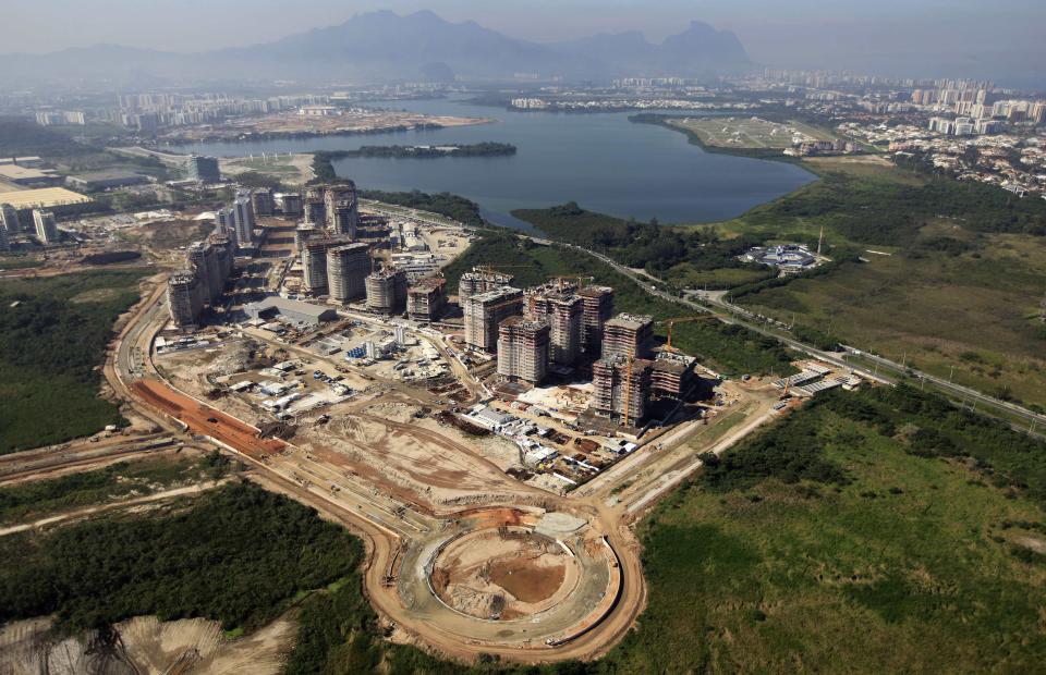 The construction site of the Rio 2016 Olympic Games athletes village is pictured from above in Rio de Janeiro June 27, 2014. REUTERS/Ricardo Moraes (BRAZIL - Tags: SPORT OLYMPICS BUSINESS CONSTRUCTION CITYSCAPE)