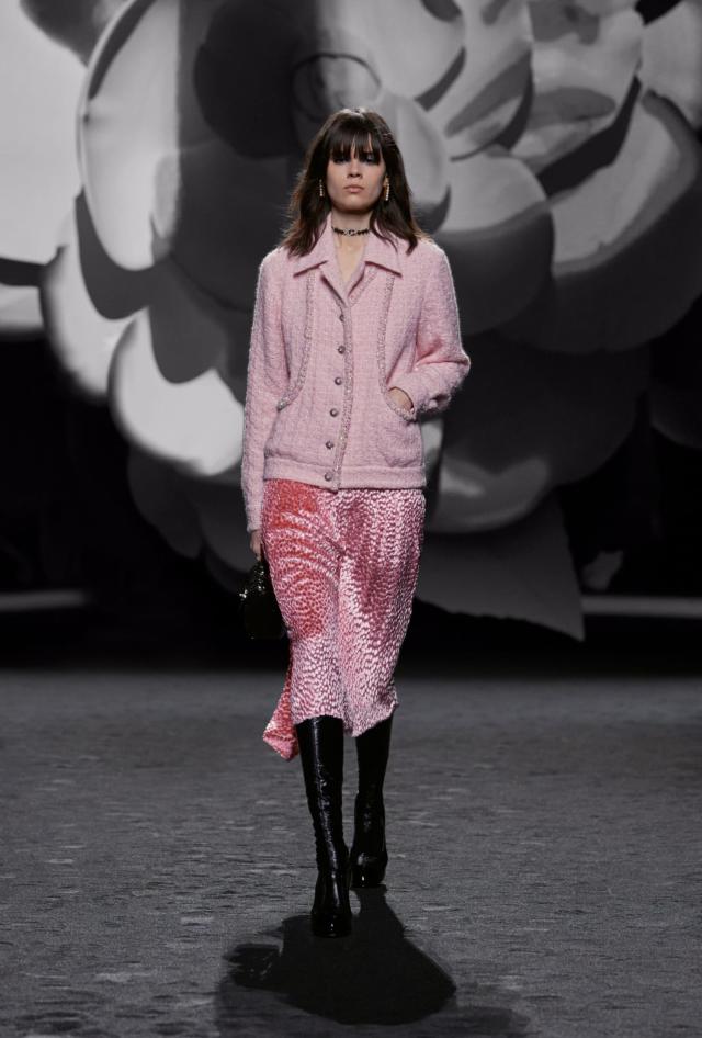 Chanel Fall/Winter 2023 spotlights the camellia as an everlasting symbol  for the house