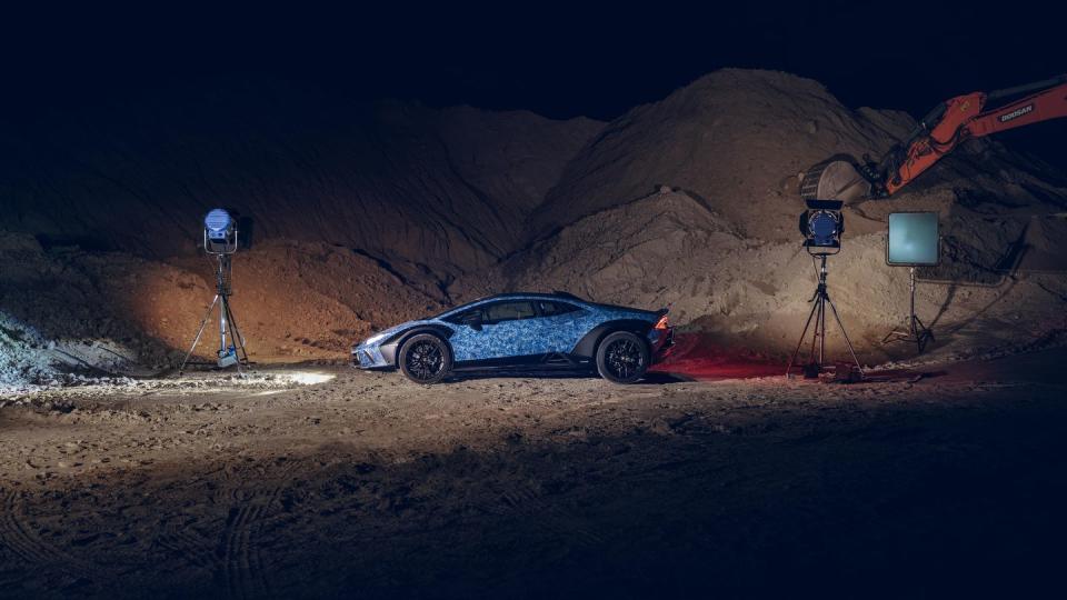 lamborghini huracan sterrato unica opera