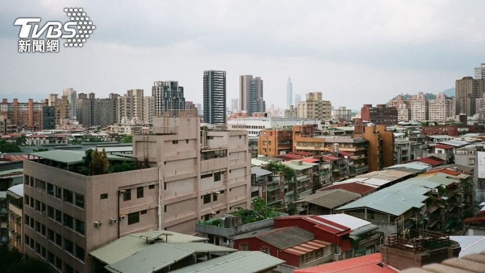 網友抱怨台北的生活環境很惡劣。（示意圖／shutterstock達志影像）