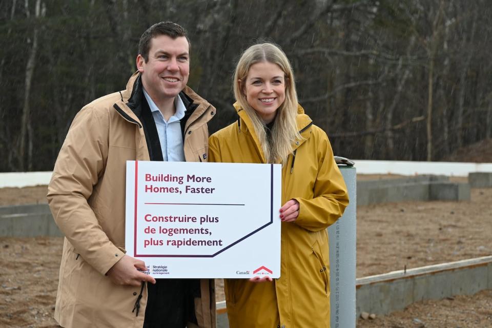 Deputy Mayor Emily Lutz of the Municipality of the County of Kings with Kings–Hants MP Kody Blois during a housing accelerator fund announcement March 11, 2024.  (Municipality of the County of Kings - image credit)