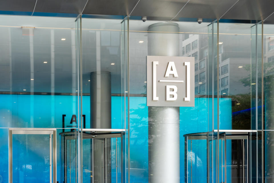 AllianceBernstein Hits $1 Billion in Managed ETF Assets