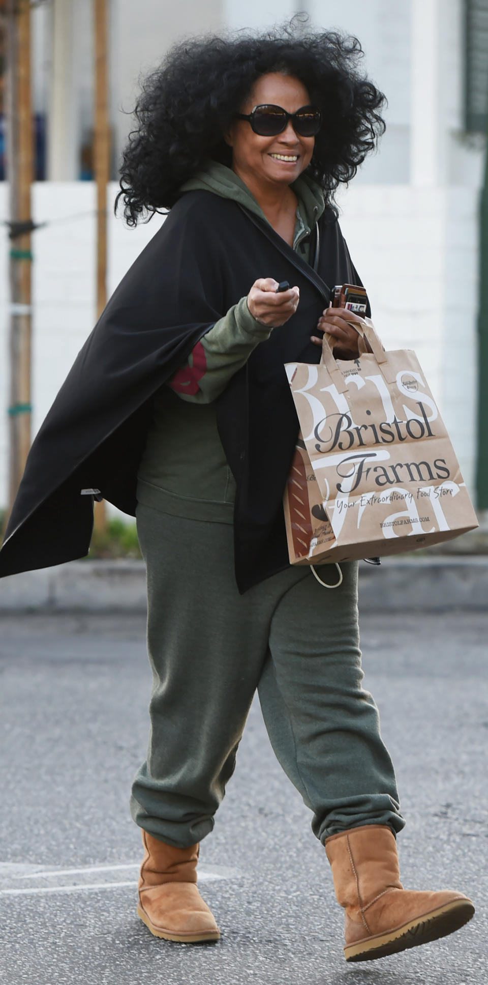 <p>The iconic singer looked <em>supremely</em> comfortable last Friday when she made a Los Angeles grocery run in a set of chestnut Uggs ($160; <a rel="nofollow noopener" href="http://www.anrdoezrs.net/links/7799179/type/dlg/sid/ISUggsDianaRossIJJan/fragment/start%3D1%26cgid%3Dwomen-boots-classic-boots/http://www.ugg.com/women-boots-classic-boots/classic-short-ii/1016223.html?dwvar_1016223_color=CHE" target="_blank" data-ylk="slk:ugg.com;elm:context_link;itc:0;sec:content-canvas" class="link ">ugg.com</a>). Ain't no mountain high enough to keep Ross from her cozy footwear!</p>