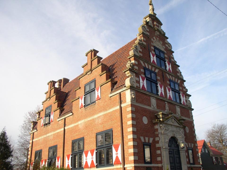 The 88-year-old Zwaanendael Museum commemorates the founding of Delaware's first European settlement by the Dutch in 1631. The terra cotta roof tiles and decorative shutters are fashioned in the same style as those of the city hall in Hoorn, Netherlands.