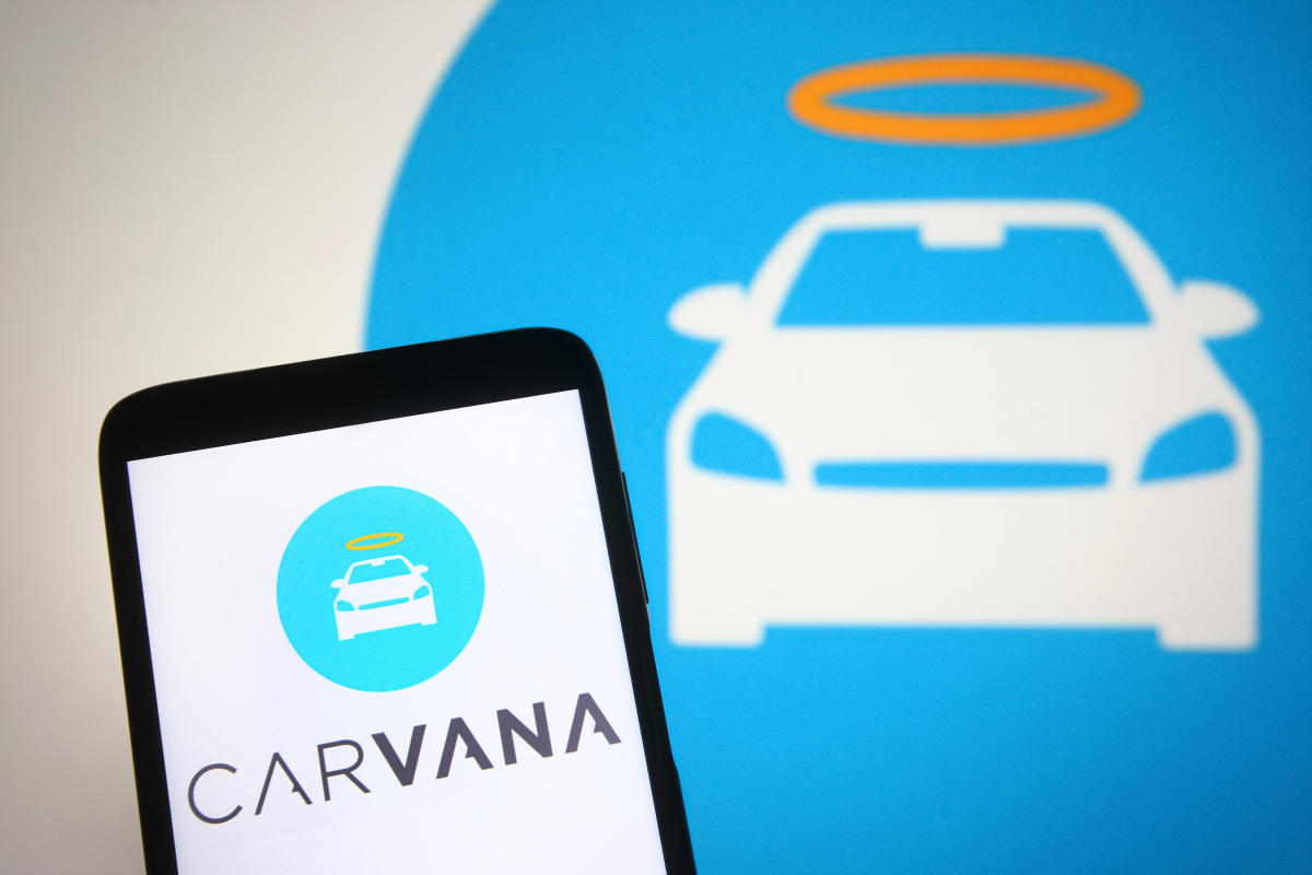 Is the Carvana online car buying model dead?