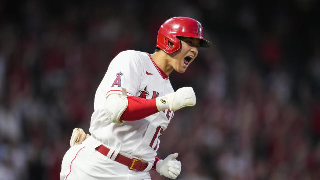 Shohei Ohtani hits a nearly 500-foot homerun - Good Morning America