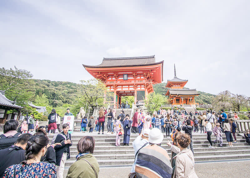 日本政府希望鼓勵日本人本地遊，刺激經濟。