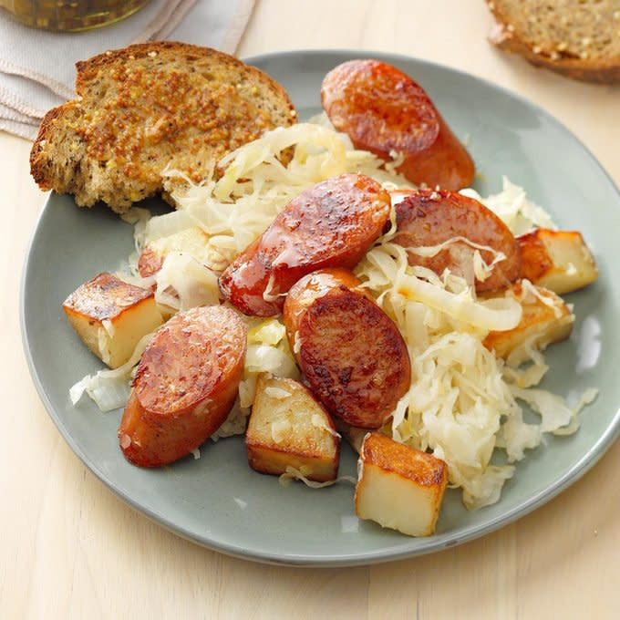 Sausage And Sauerkraut Exps Sddj19 27758 B07 17 1b 9