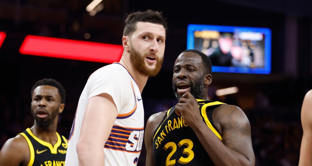 Nurkić from the Suns mocks Draymond after receiving an elbow in the Warriors-Clippers game