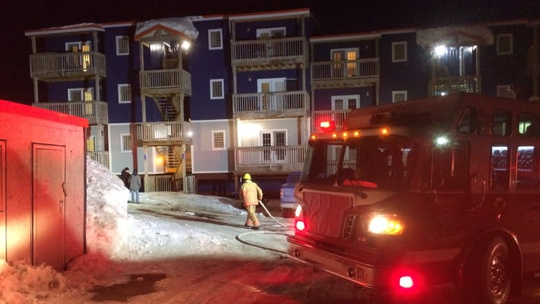 Iqaluit building evacuated due to smoke from cooking pot