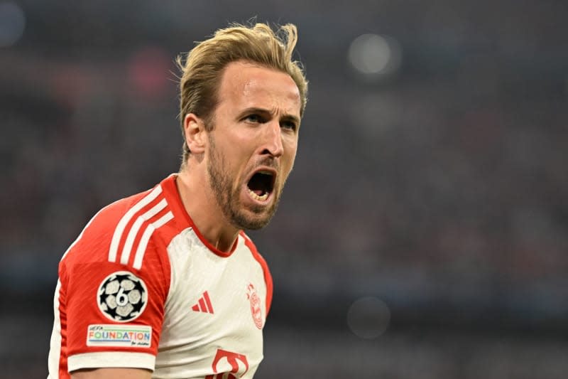 FC Bayern Munich's Harry Kane celebrates scoring his side's second goal during the UEFA Champions League semi-final first leg soccer match between Bayern Munich and Real Madrid at Allianz Arena. Lukas Barth-Tuttas/dpa