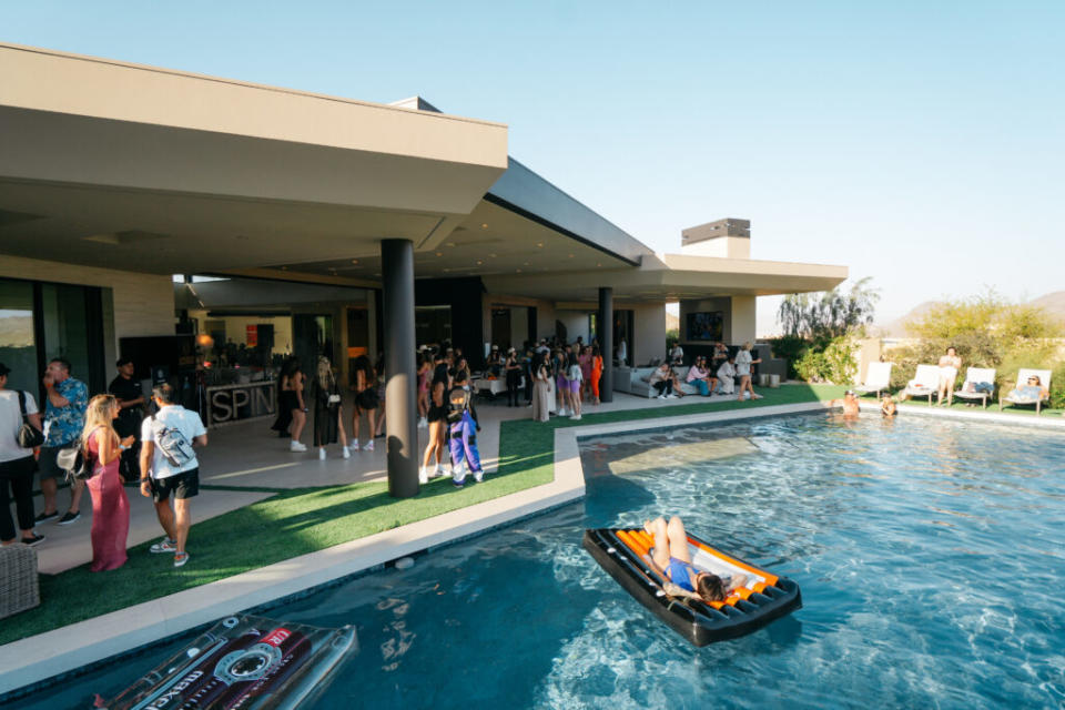 Attendees taking in the Desert Oasis (Credit: Christian Spencer)