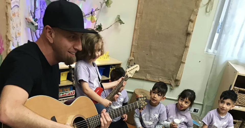 Shavo Odadjian and son