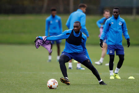 Soccer Football - Europa League - Everton Training - Finch Farm, Liverpool, Britain - November 22, 2017 Everton's Yannick Bolasie during training Action Images via Reuters/Carl Recine