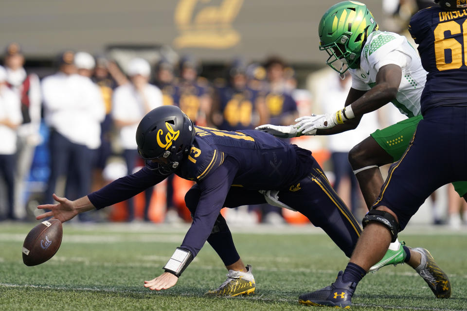 California quarterback Jack Plummer (13) recovers his own fumble against Oregon during the second half of an NCAA college football game in Berkeley, Calif., Saturday, Oct. 29, 2022. (AP Photo/Godofredo A. Vásquez)