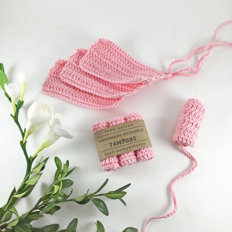 Tampons réutilisables en crochet 100% coton, vendus sur Etsy. (c) Etsy / EcoFriendlyGift4You