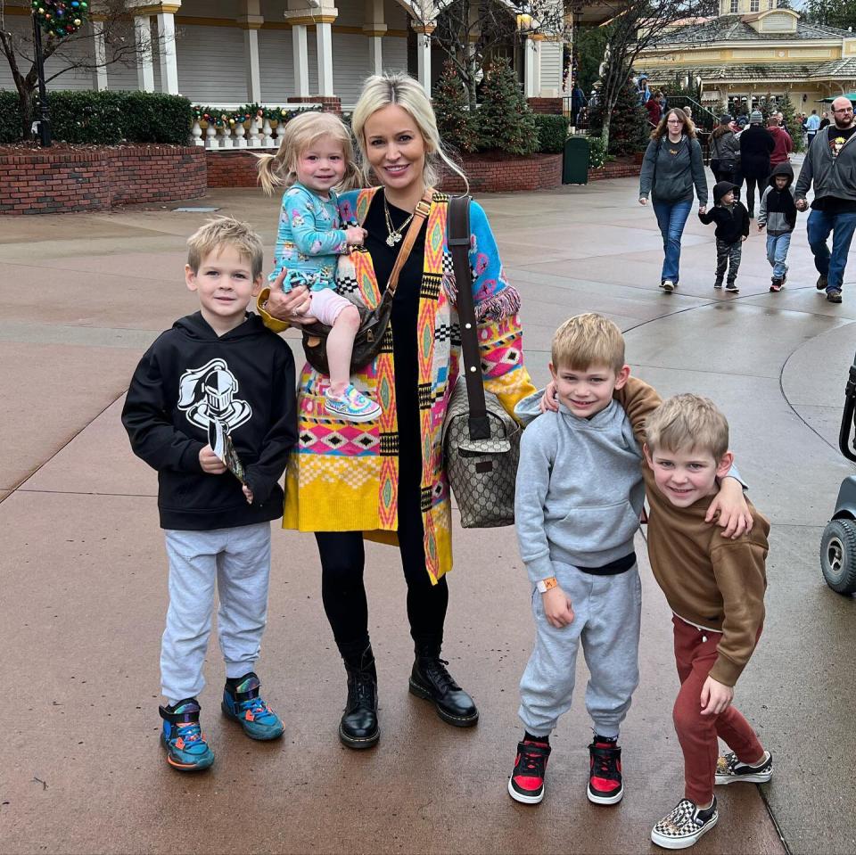 https://www.instagram.com/p/CmeU3vaObNi/   emilygmaynard Verified number one on my bucket list: take my kids to @dollywood ✔️✔️ Thank you @mtylerjohnson for making all my hillbilly girl dreams come true ❤️ 1d