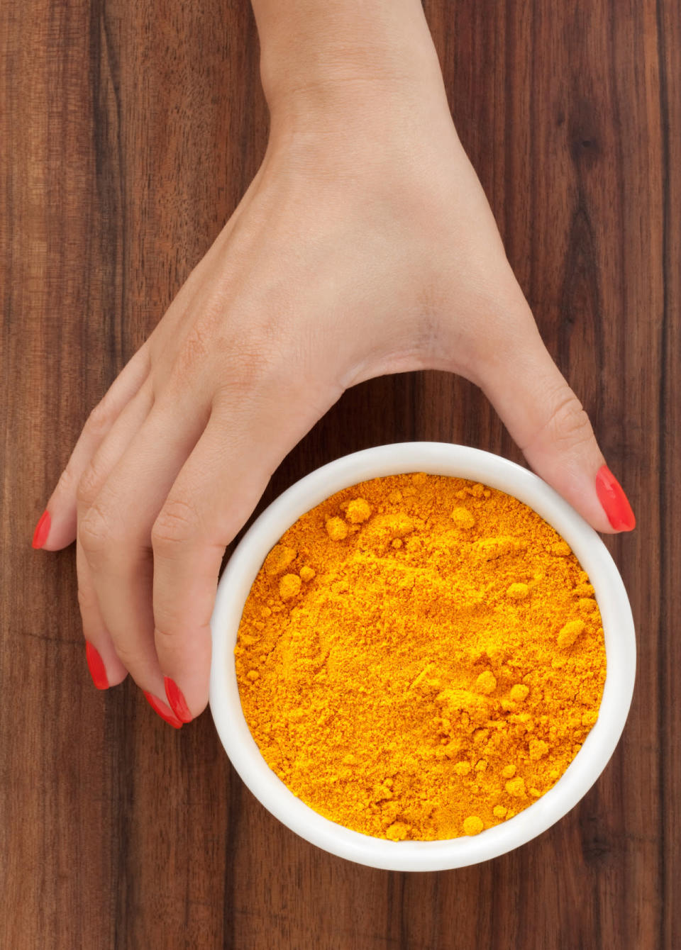 Turmeric boosts immunity: This is exactly why your mother made you drink haldi ka doodh as a child. The spice is excellent at keeping the common cold and other seasonal infections away. It also has a lot of antimicrobial properties, which help against viruses too.