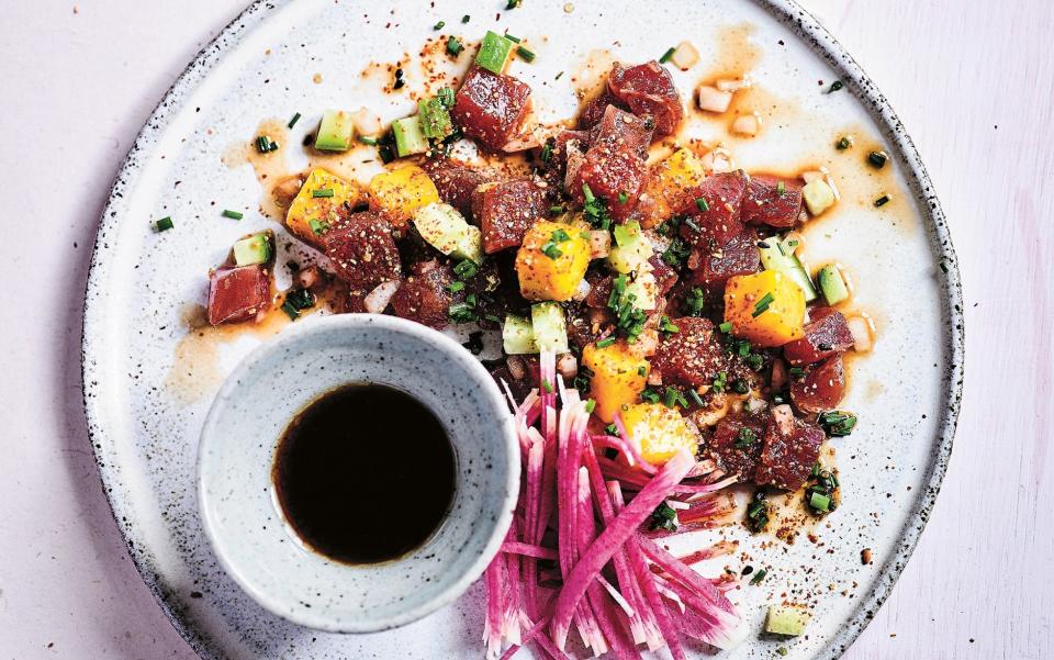 Tuna poke salad heatwave june uk 2022 summer soups what to eat cook food recipes - Phil Webb