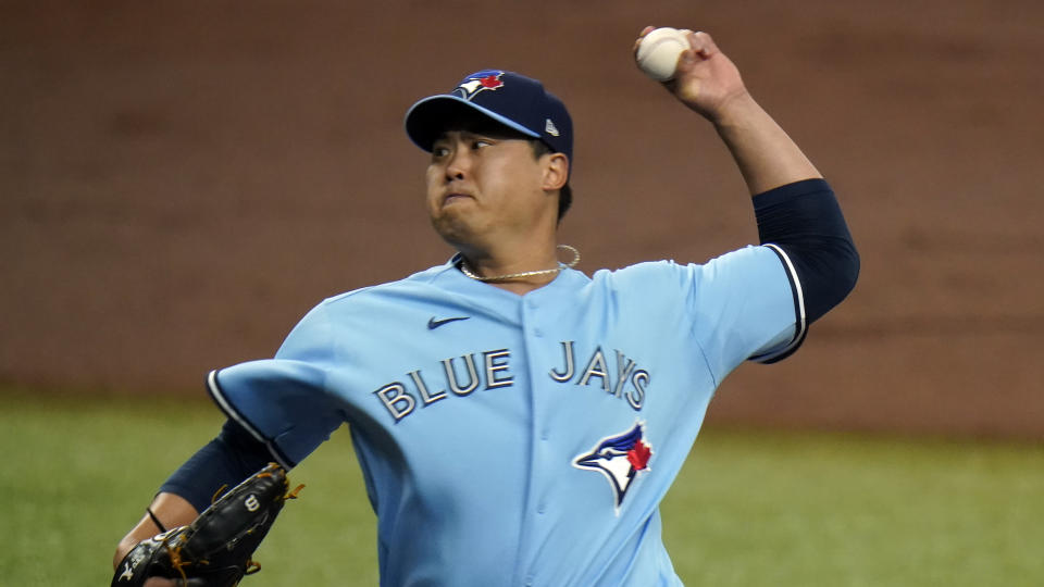 Toronto Blue Jays starting pitcher Hyun-Jin Ryu during the first inning of Game 2 of an American League wild-card baseball series against the Tampa Bay Rays Wednesday, Sept. 30, 2020, in St. Petersburg, Fla. (AP Photo/Chris O'Meara)