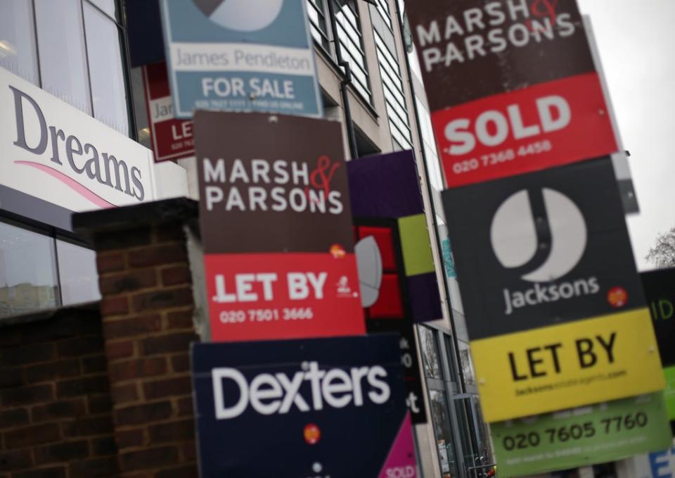 The average house price has hit a record high of £270,000 after surging by £28,000 over the past year, according to the Office for National Statistics (Yui Mok/PA) (PA Archive)