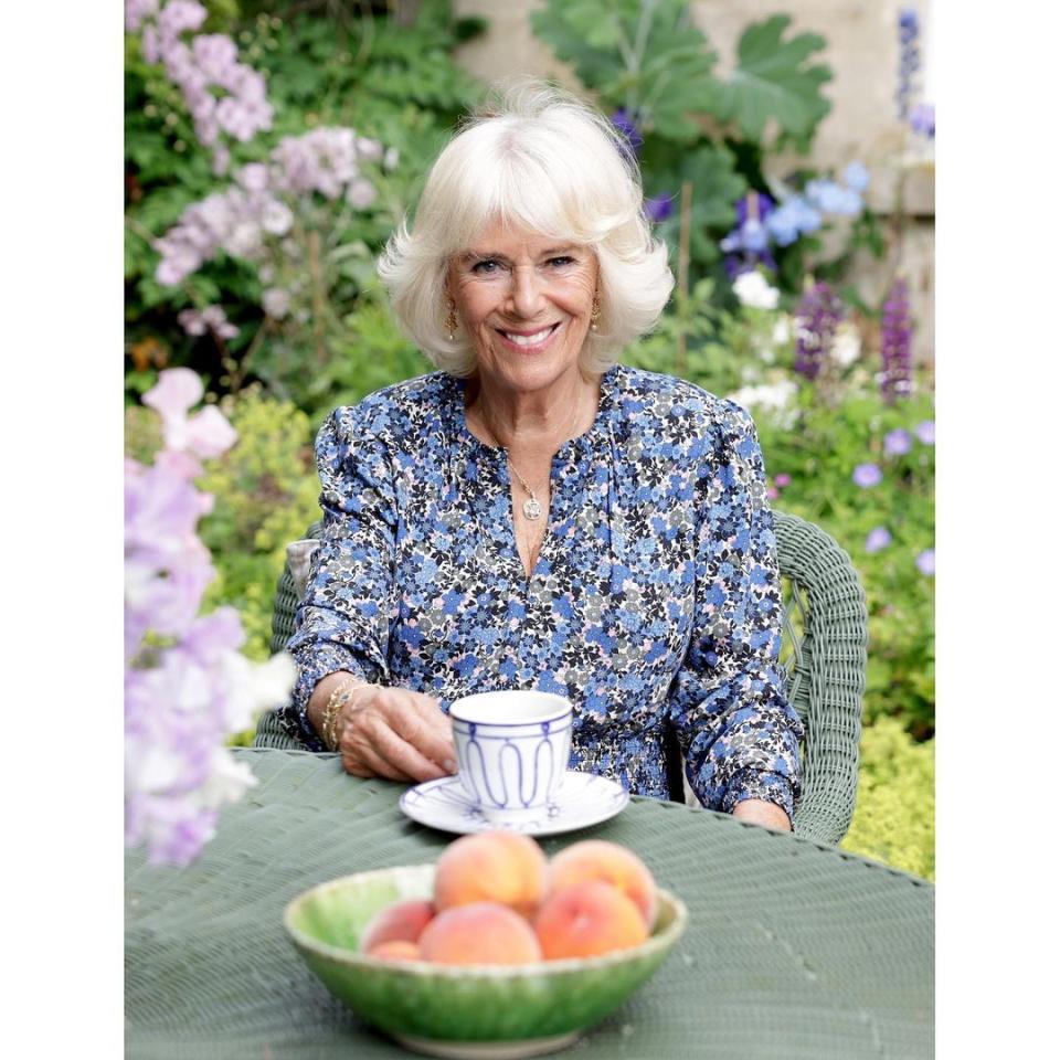 Camilla poses with a bowl of peaches. (Kensington Palace)