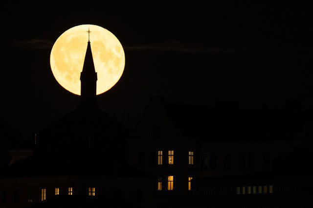 <p>JONATHAN NACKSTRAND/AFP via Getty</p> Rare super blue moon in Stockholm