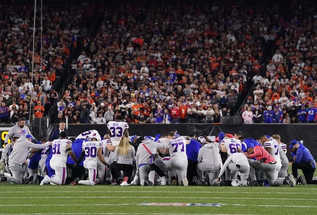 VIDEO] Buffalo Bills Pay Tribute to Damar Hamlin During Sunday's