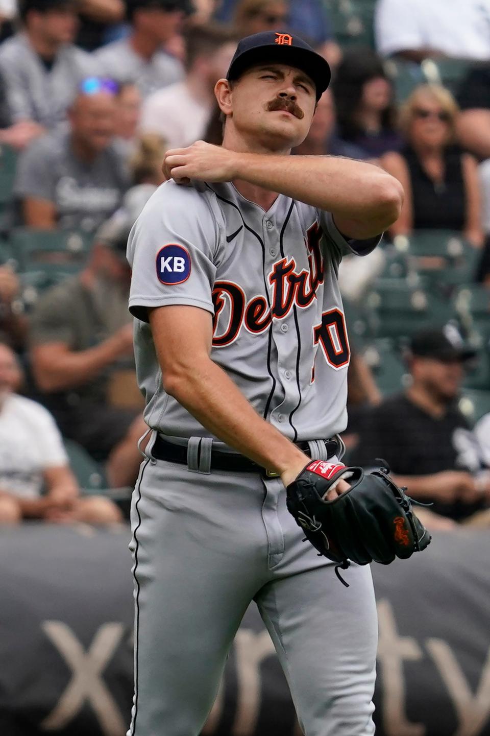 Tigers starting pitcher Tyler Alexander reacts after White Sox's Jose Abreu hit a single during the first inning Aug. 14, 2022 in Chicago.