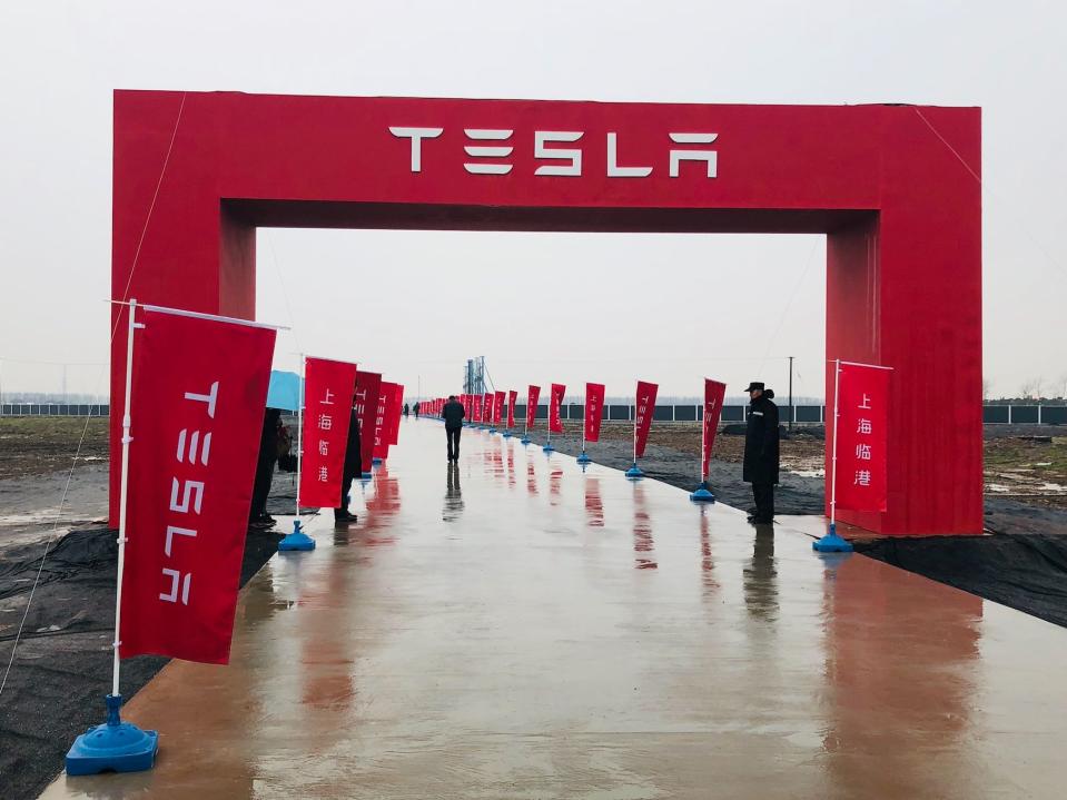 A Tesla logo is seen at the groundbreaking ceremony of Tesla Shanghai Gigafactory on January 7, 2019 in Shanghai, China. (Photo by VCG/VCG via Getty Images) 