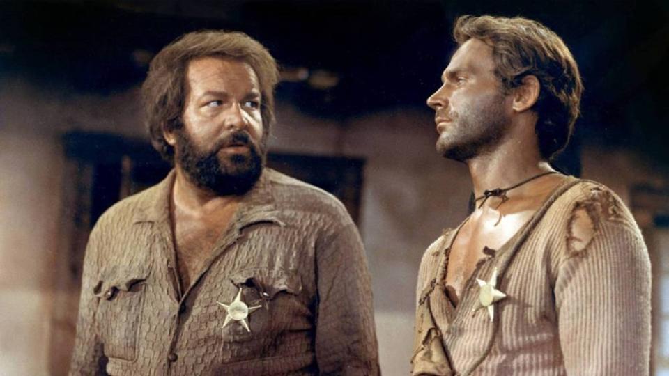 Er stand stets ein bisschen im Schatten seines verstorbenen Kollegen Bud Spencer, doch Terence Hill startet jetzt mit "Die Bergpolizei" noch einmal durch. Wir verraten, wie er tickt.