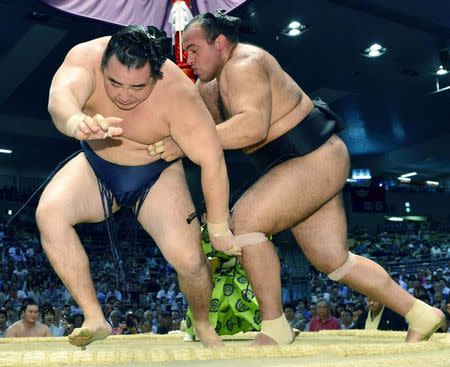 Senegalese wrestling: Grappling in the land of giants