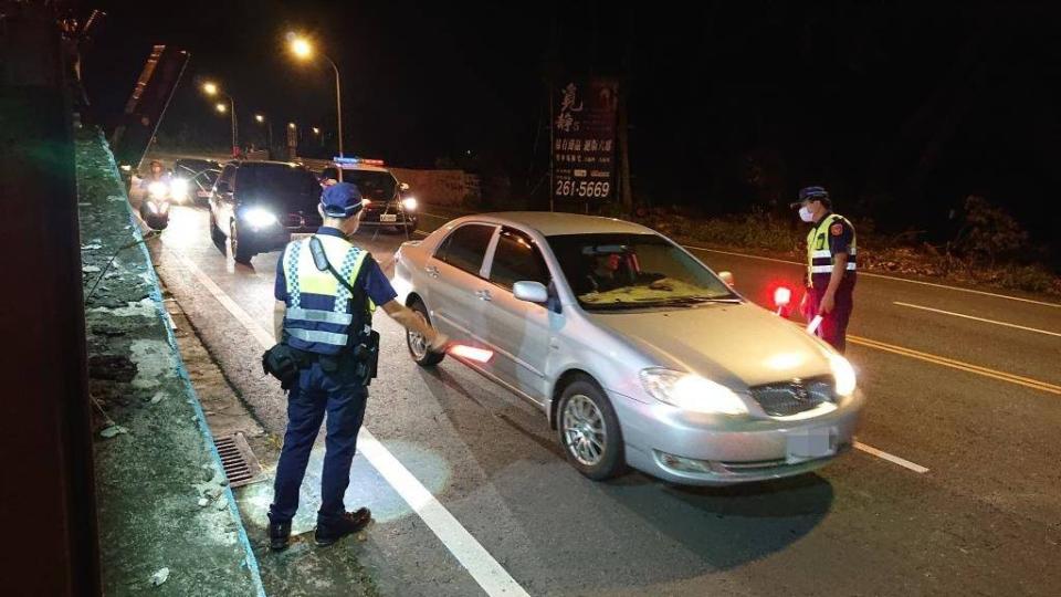 中秋節連假期間嘉義縣警方將持續加強取締酒後駕車。（記者張翔翻攝）