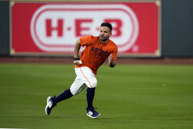 Houston Astros: Jose Altuve out with sore shoulder