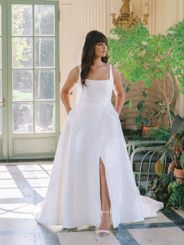 <p>A look from the Anne Barge Fall 2022 collection.</p><p>Photo: Laura Gordon/Courtesy of Anne Barge</p>