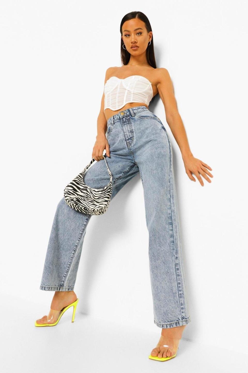 9) Vintage Wash Wide Leg Jean