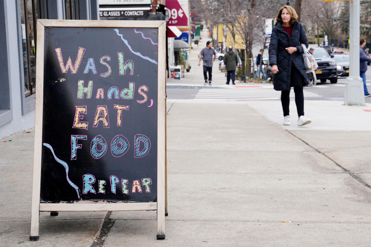 A restaurant displays a sign around the corner from SAR High School, which has been shut down due to Coronavirus, in the Bronx borough of New York City, New York on March 3, 2020. (Carlo Allegri/Reuters)