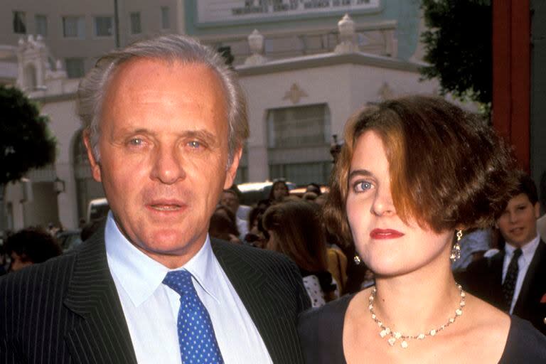 Anthony Hopkins con su hija Abigail, en una de las pocas fotos en las que posaron juntos