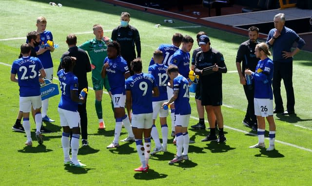 Wolverhampton Wanderers v Everton – Premier League – Molineux