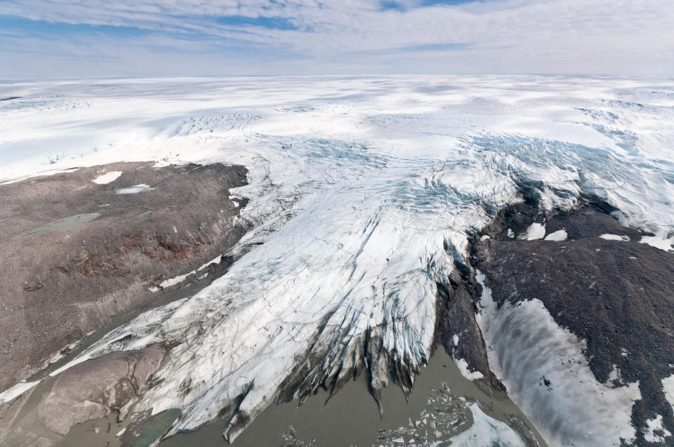 Area of the Greenland Ice Sheet with a land-terminating margin. In such regions ice is shed primarily through in situ melting, unlike marine-terminating glaciers where iceberg calving dominates annual ice loss.